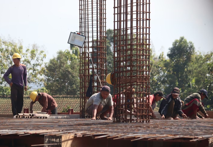 Construction and project workforce